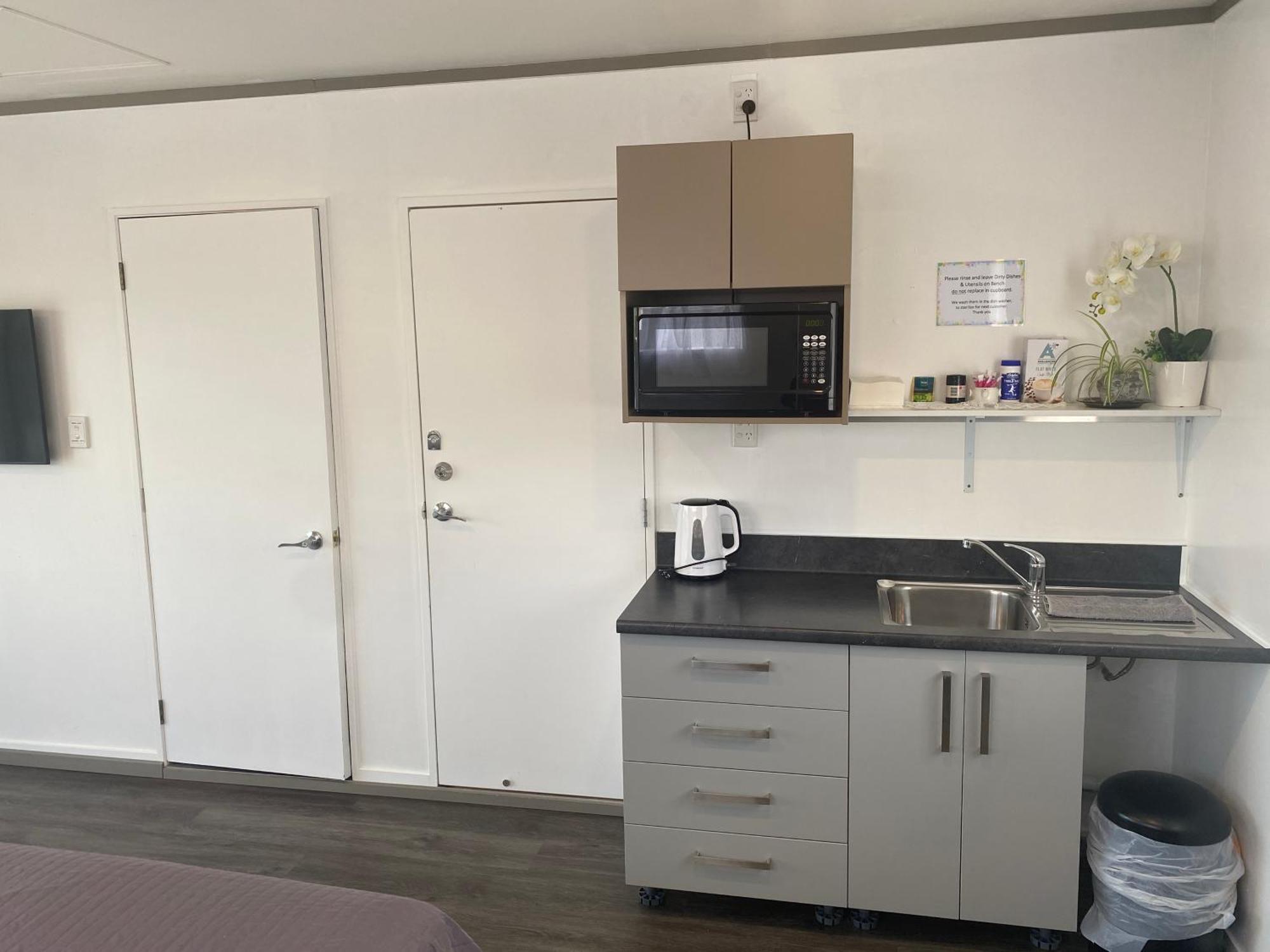 Self Contained En-Suite Private Bathroom, Private Entrance, Close To Shops & Hospital Homestay Hamilton Exterior foto